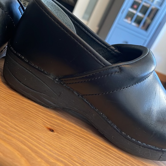 Dansko XP 2.0 matte black clogs-size 39 - Picture 7 of 7